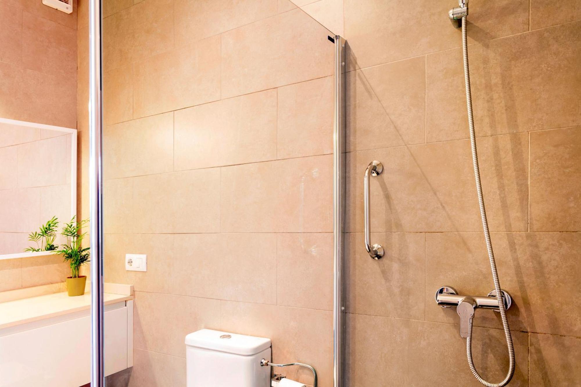 Harbour View 2 Apartment Кала Фигера Екстериор снимка